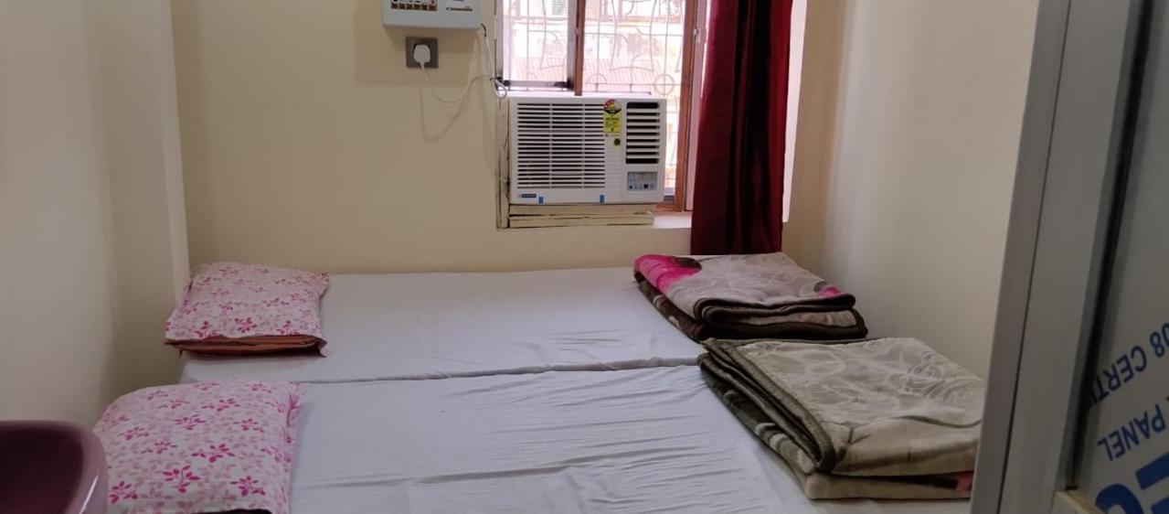 Satyam Shivam Sundaram Hotel - Varanasi — Photos 3